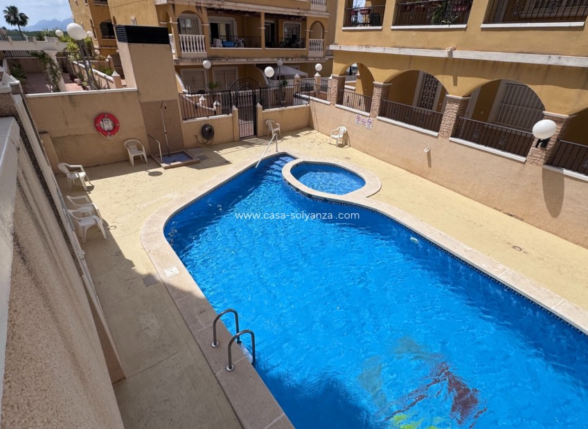 Resale - Apartment / flat - Algorfa