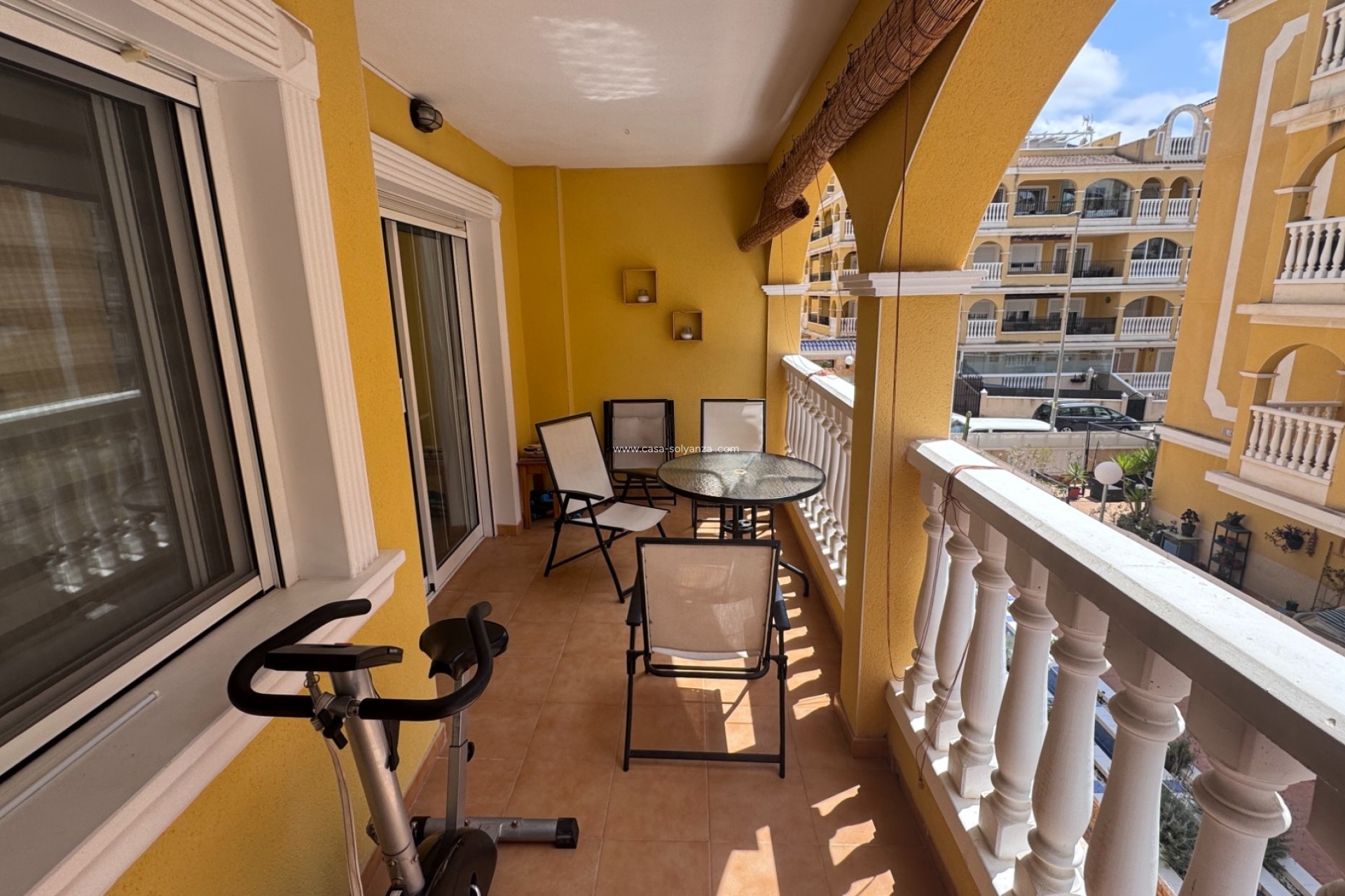 Resale - Apartment / flat - Algorfa