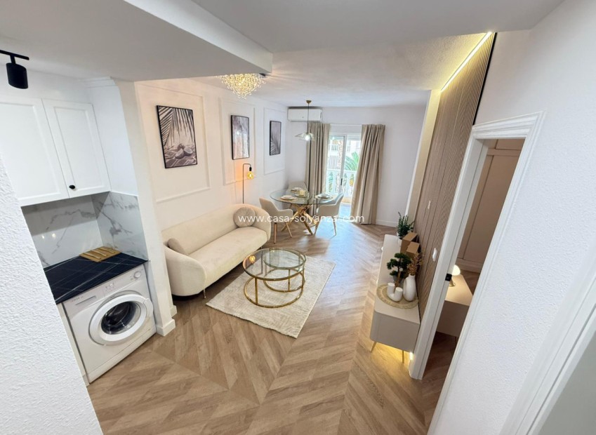 Resale - Apartment / flat - Alicante City - Parque de las Naciones