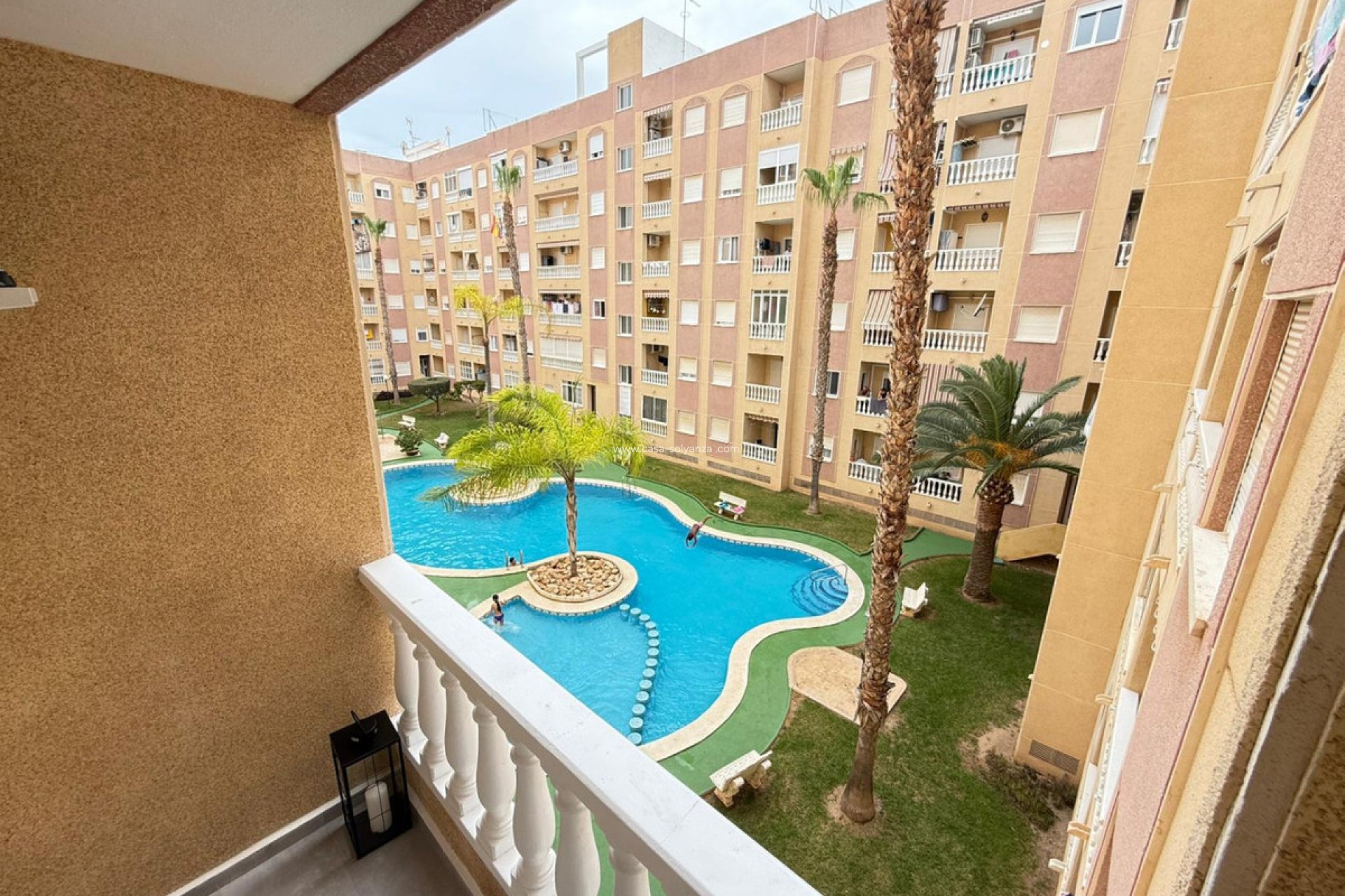Resale - Apartment / flat - Alicante City - Parque de las Naciones