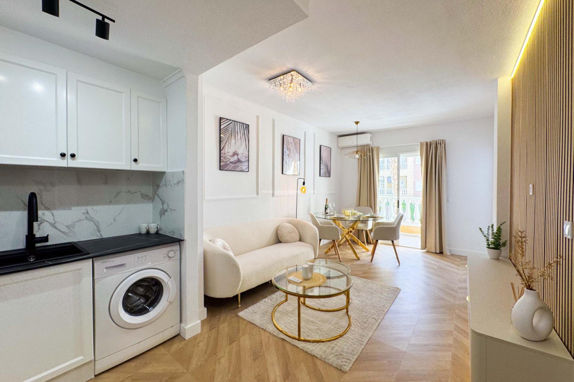 Resale - Apartment / flat - Alicante City - Parque de las Naciones