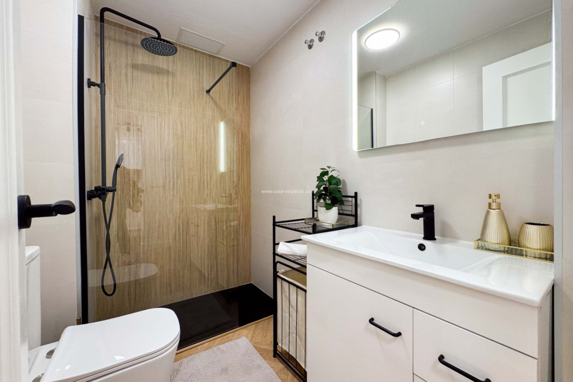 Resale - Apartment / flat - Alicante City - Parque de las Naciones