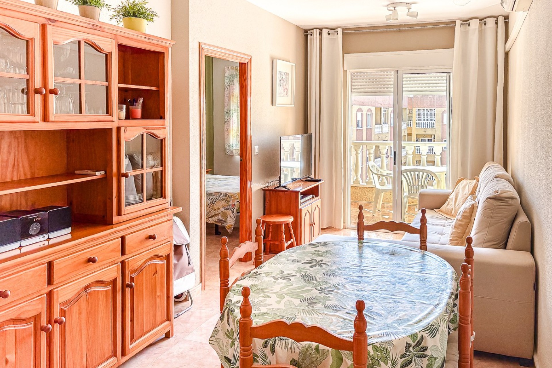 Resale - Apartment / flat - Alicante City - Parque de las Naciones