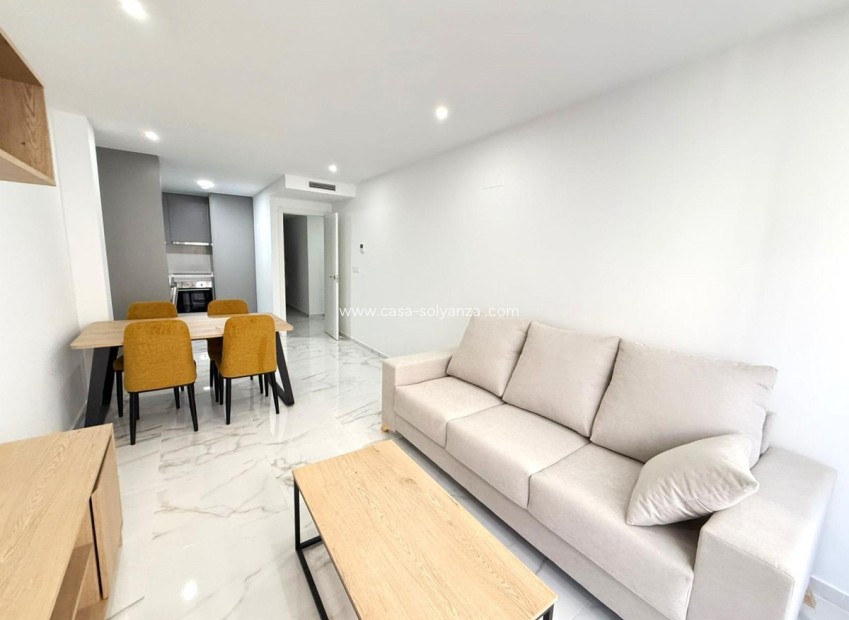 Resale - Apartment / flat - Alicante City - Parque de las Naciones
