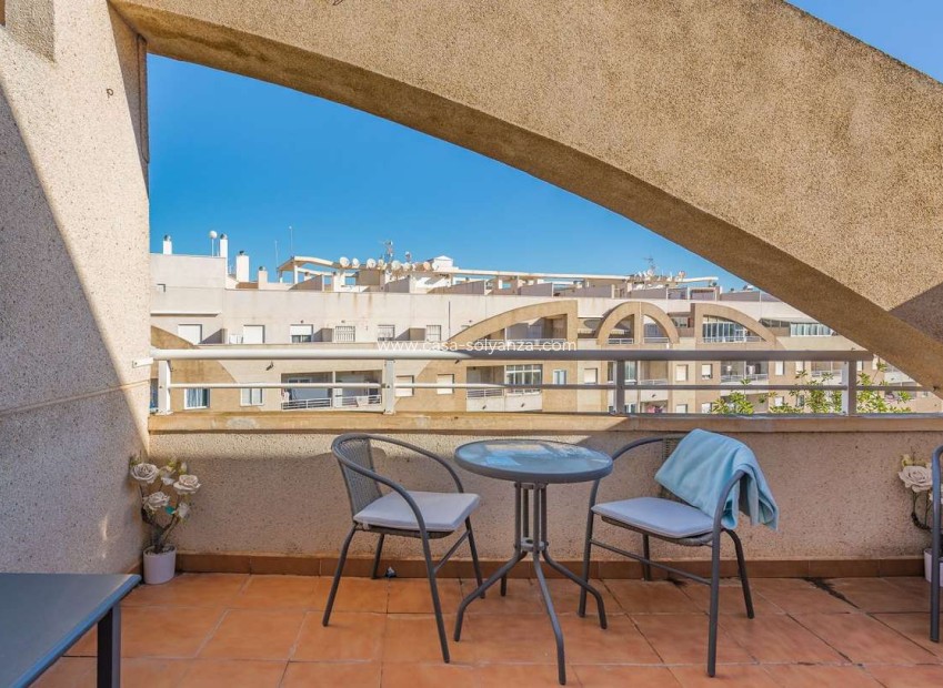 Resale - Apartment / flat - Alicante City - Parque de las Naciones