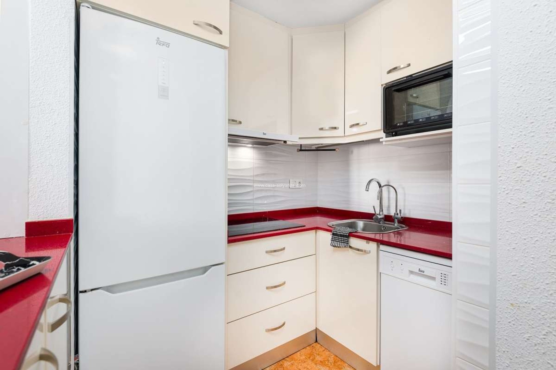 Resale - Apartment / flat - Alicante City - Parque de las Naciones