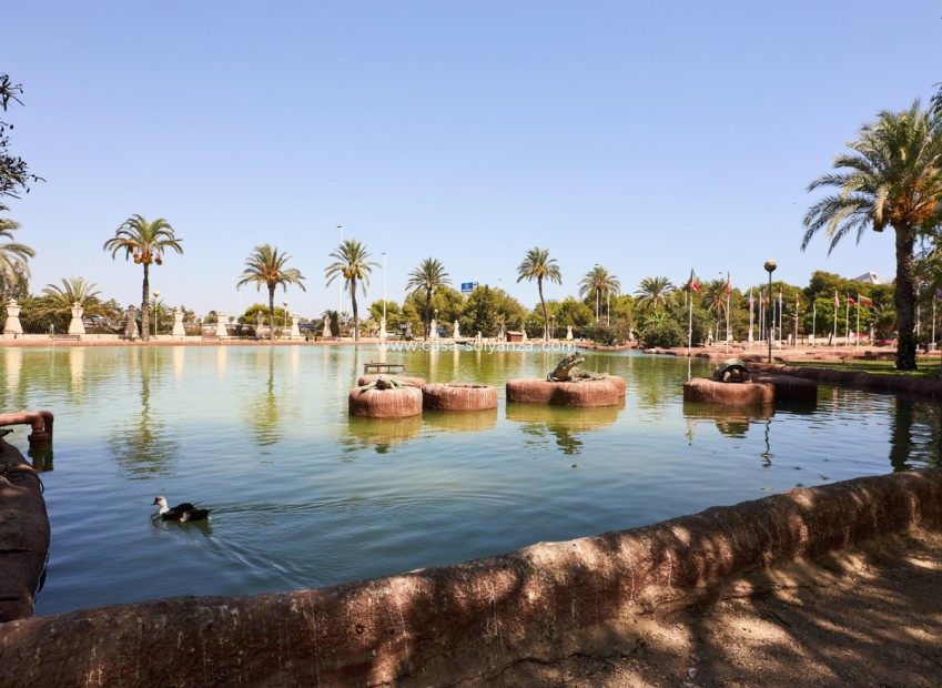 Resale - Apartment / flat - Alicante City - Parque de las Naciones