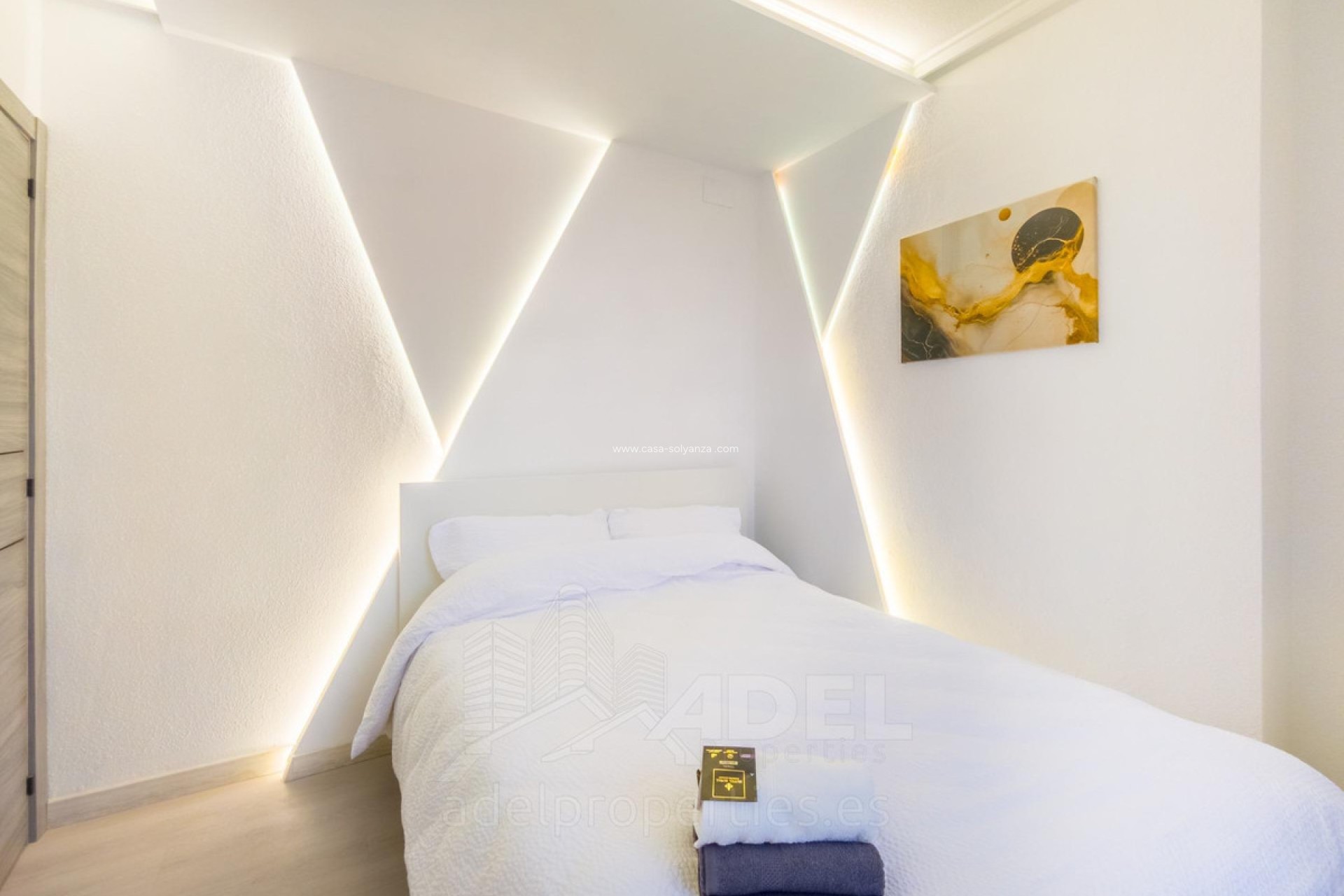 Resale - Apartment / flat - Alicante City - Parque de las Naciones