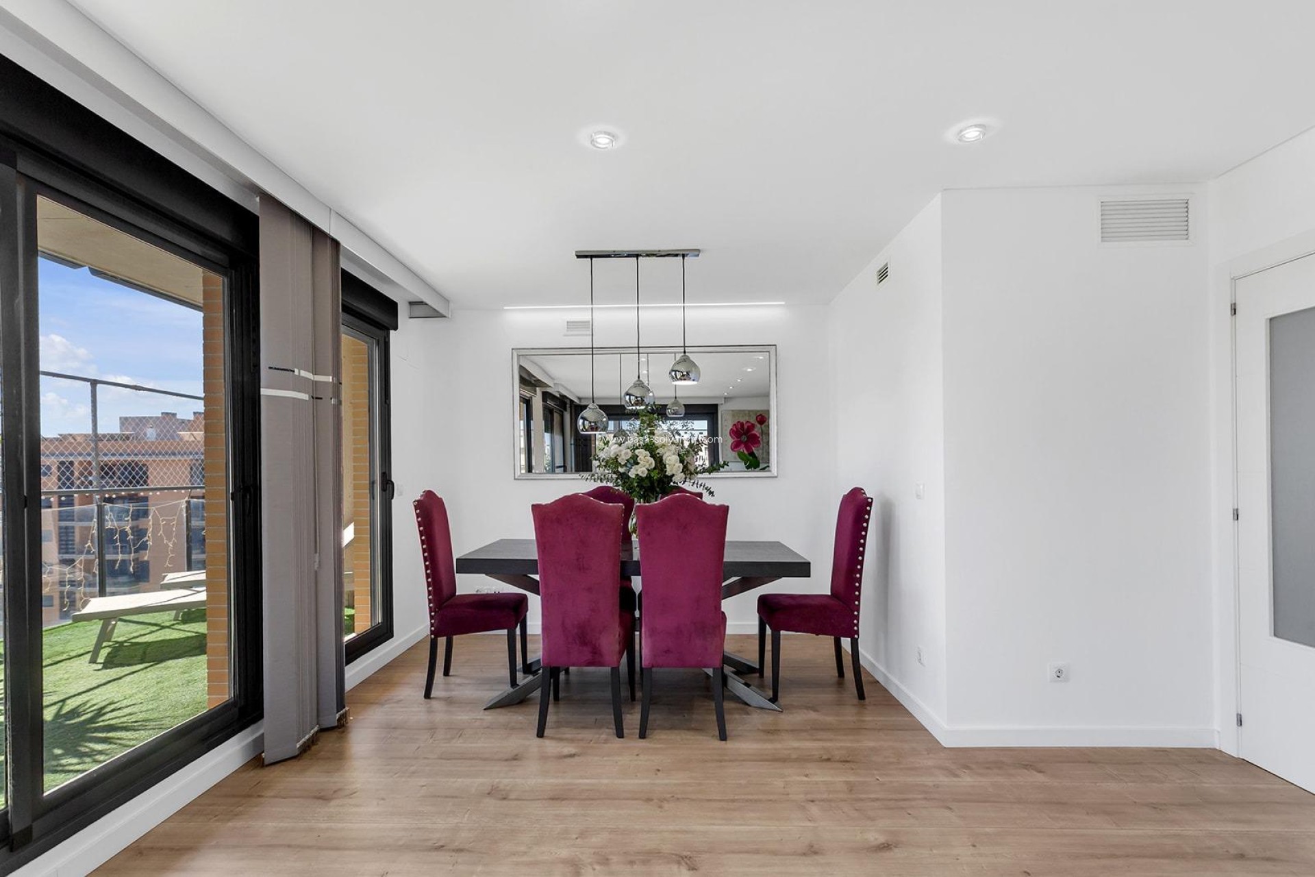 Resale - Apartment / flat - Alicante - Pau 5