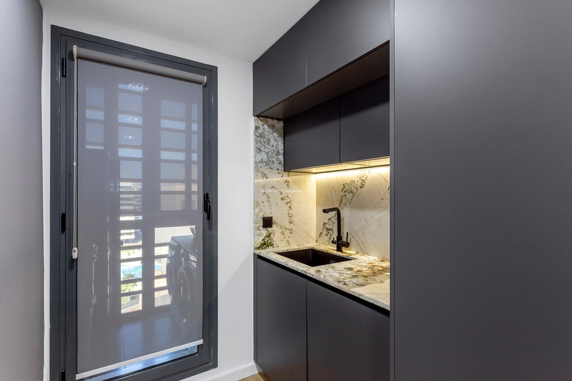 Resale - Apartment / flat - Alicante - Pau 5