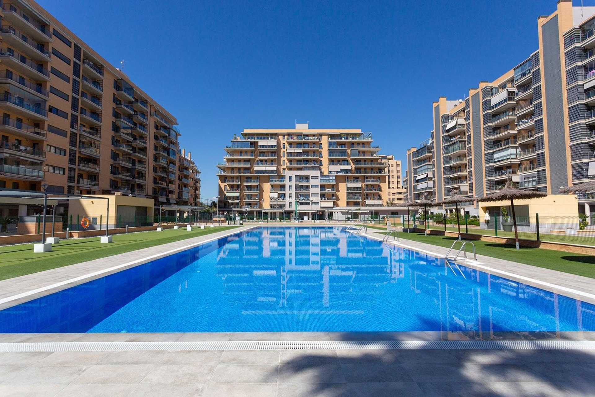 Resale - Apartment / flat - Alicante - Pau 5