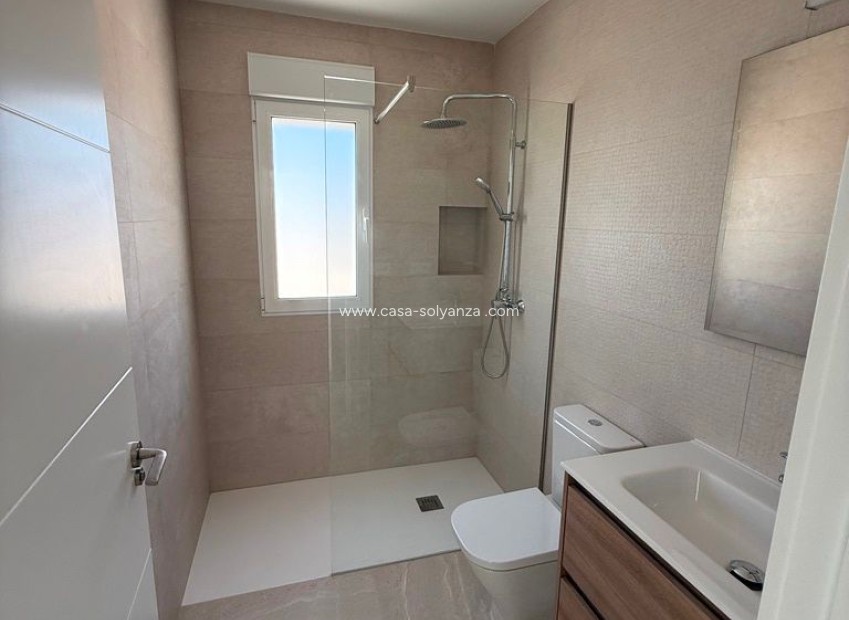 Resale - Apartment / flat - Alicante