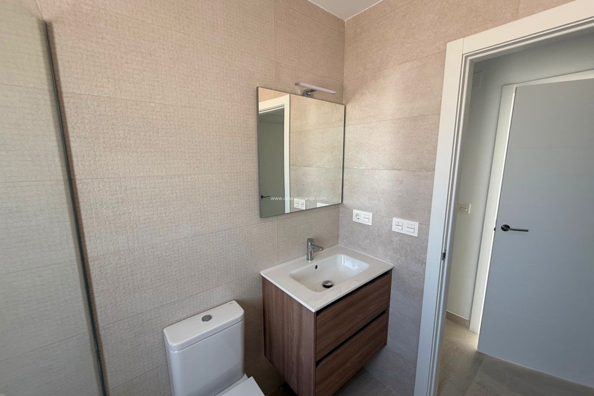 Resale - Apartment / flat - Alicante