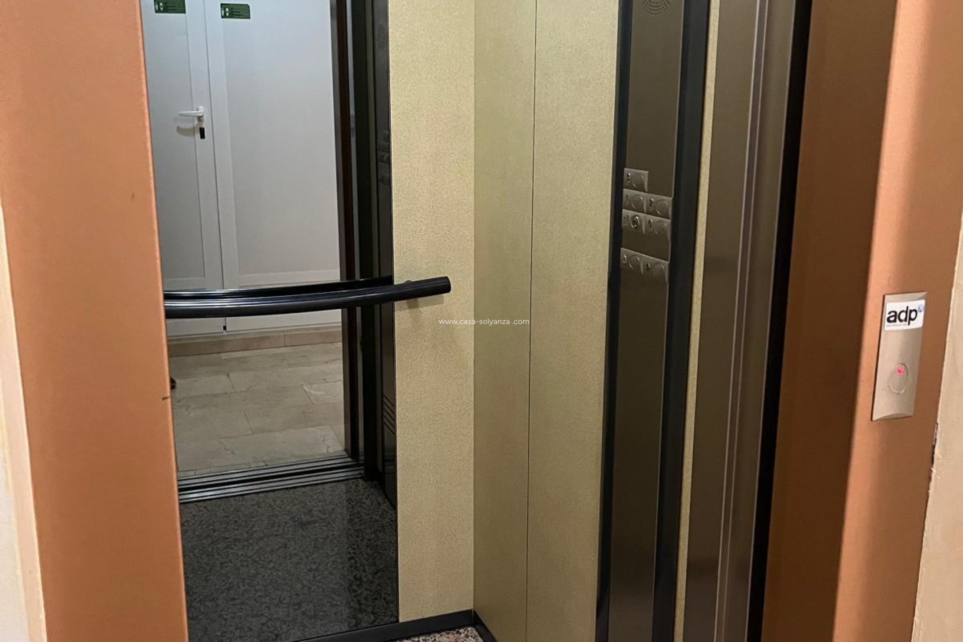 Resale - Apartment / flat - Almoradí - almoradi