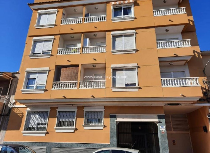 Resale - Apartment / flat - Almoradí - Colegio Canales Y Martinez