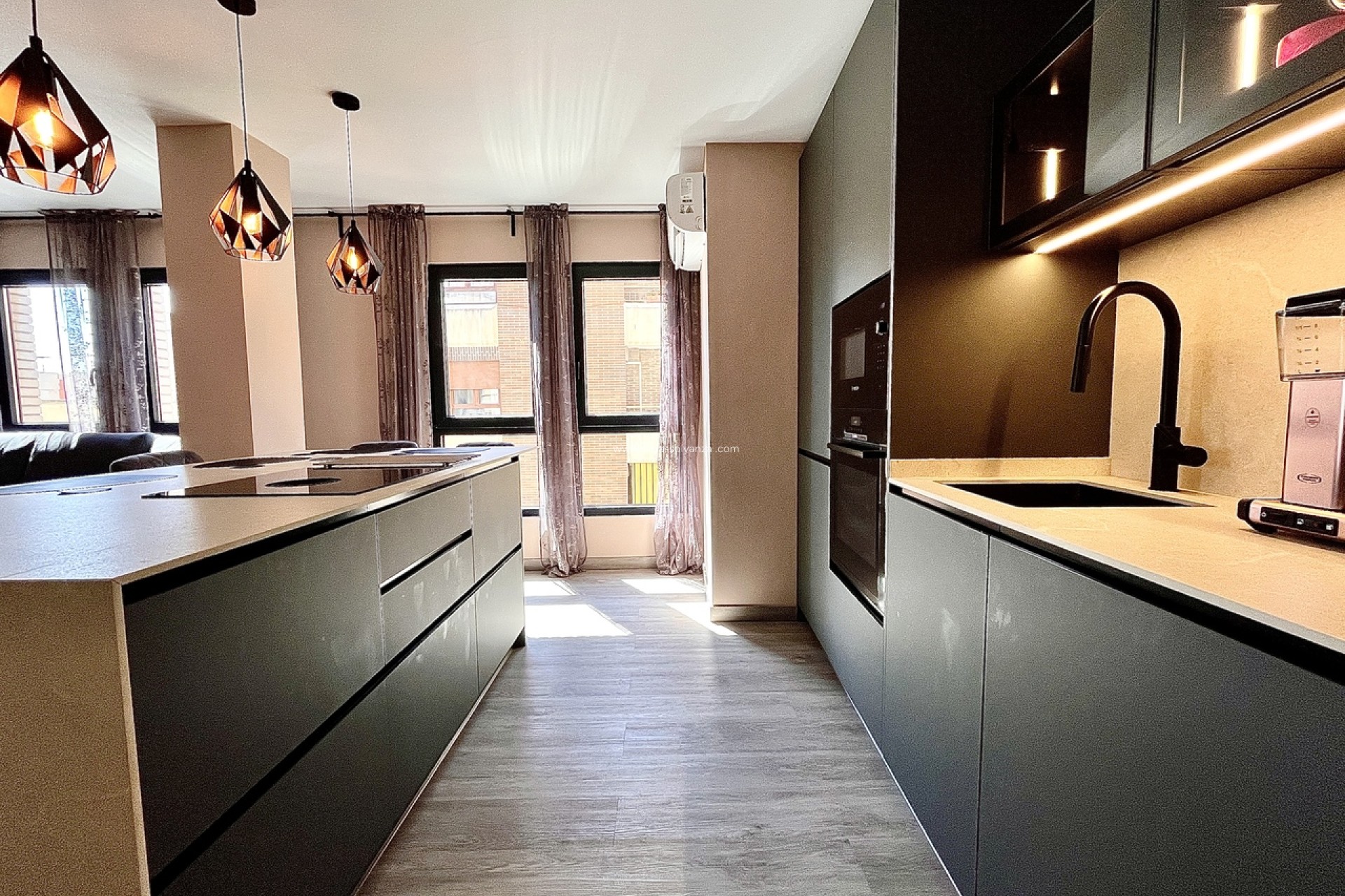 Resale - Apartment / flat - Almoradí - Inland