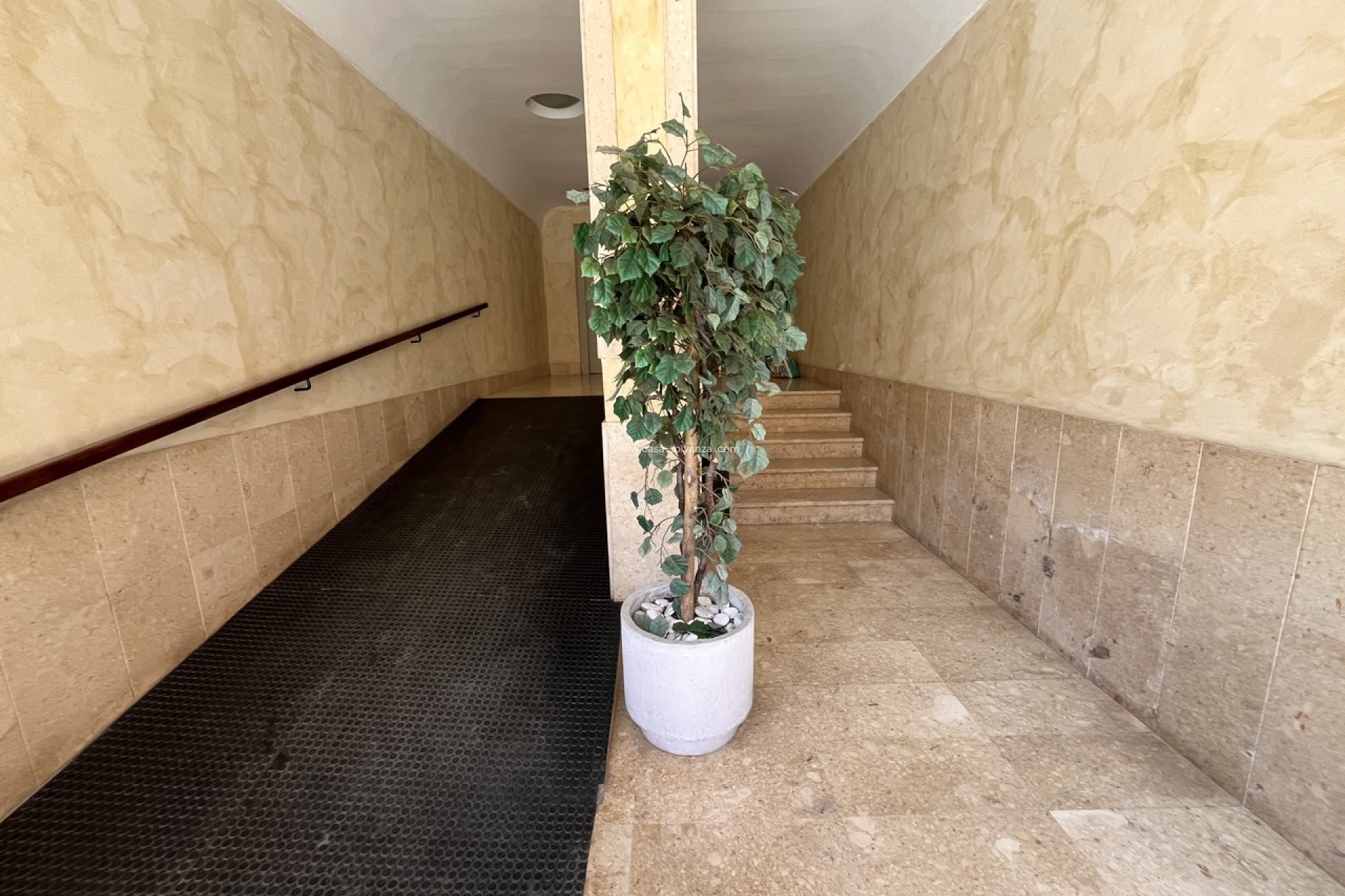 Resale - Apartment / flat - Almoradí - Inland
