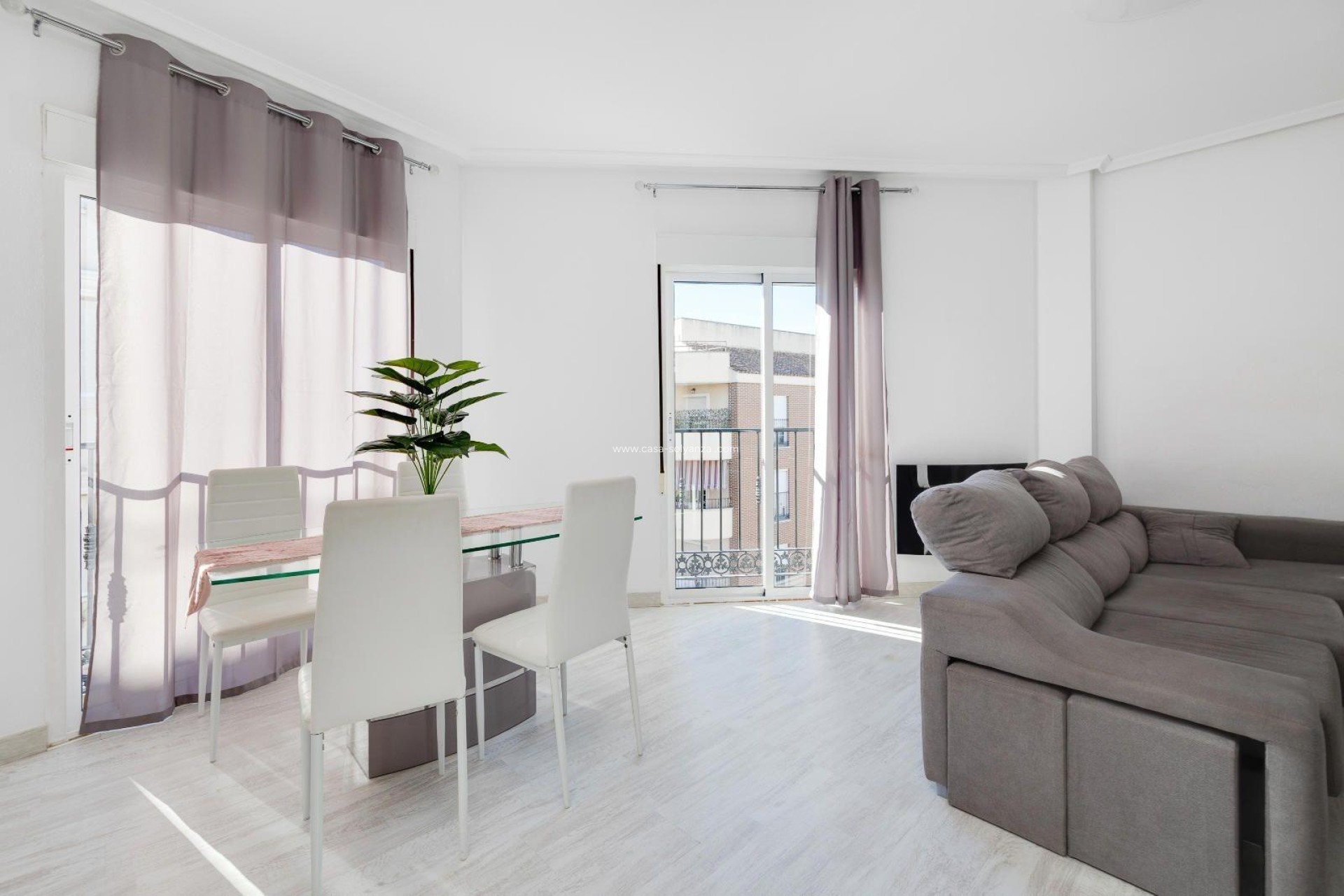 Resale - Apartment / flat - Almoradí - Parque De La U