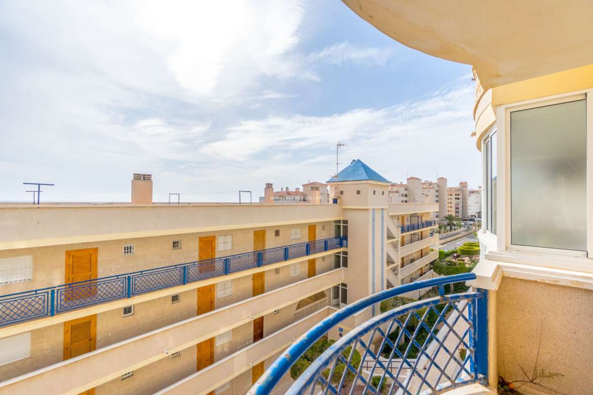 Resale - Apartment / flat - Arenales del Sol - Costa Blanca