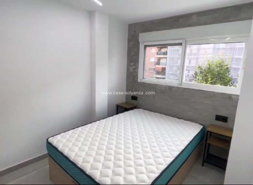 Resale - Apartment / flat - Benidorm - Costa Blanca