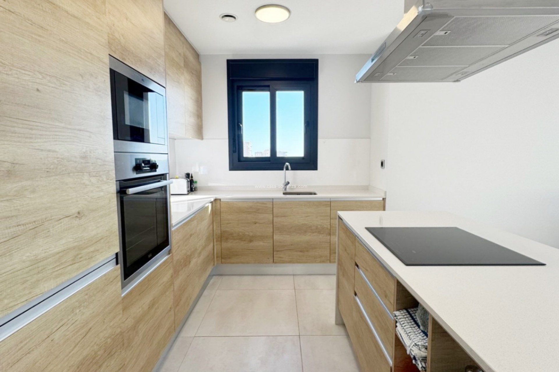 Resale - Apartment / flat - Benidorm - Costa Blanca