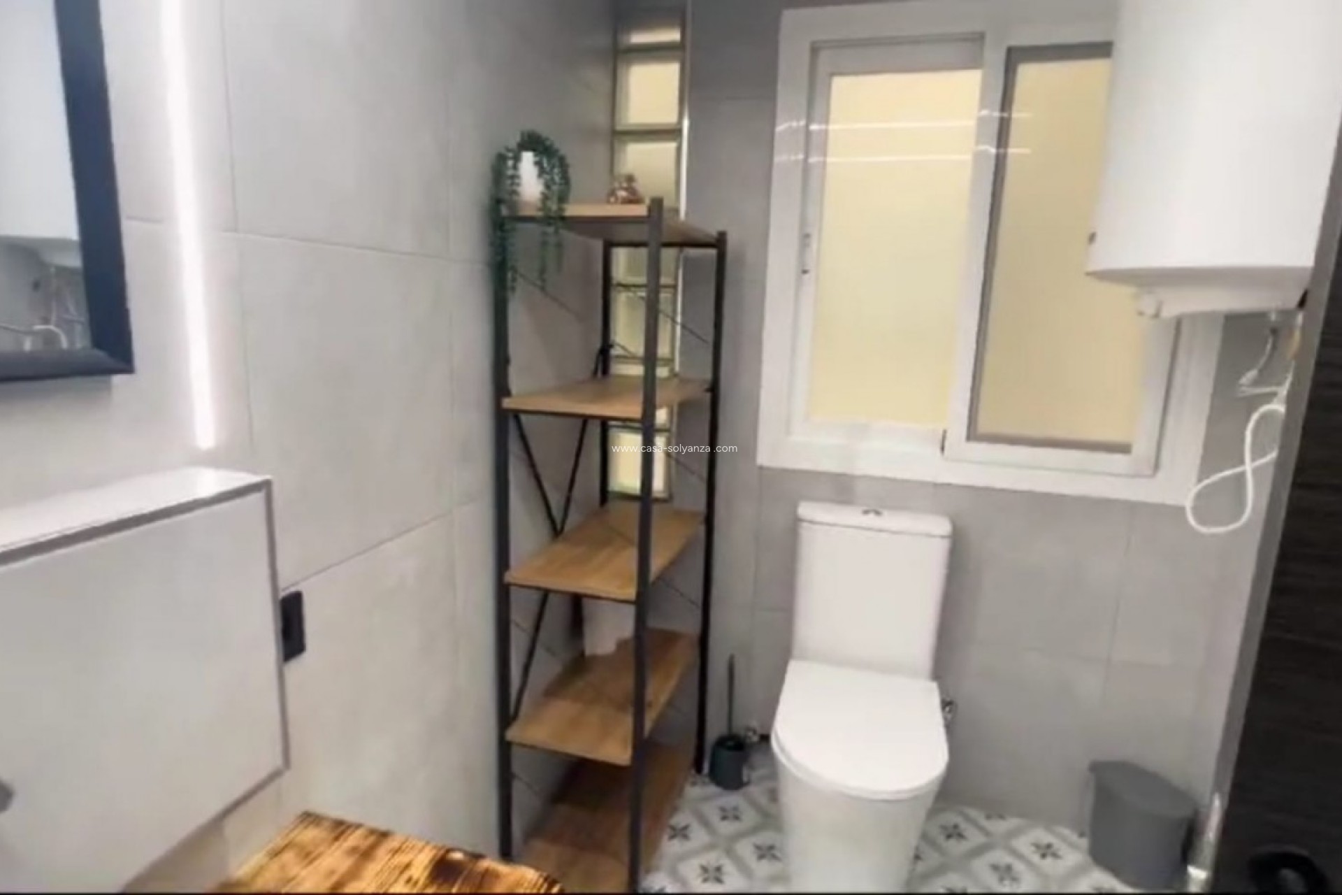 Resale - Apartment / flat - Benidorm - Costa Blanca