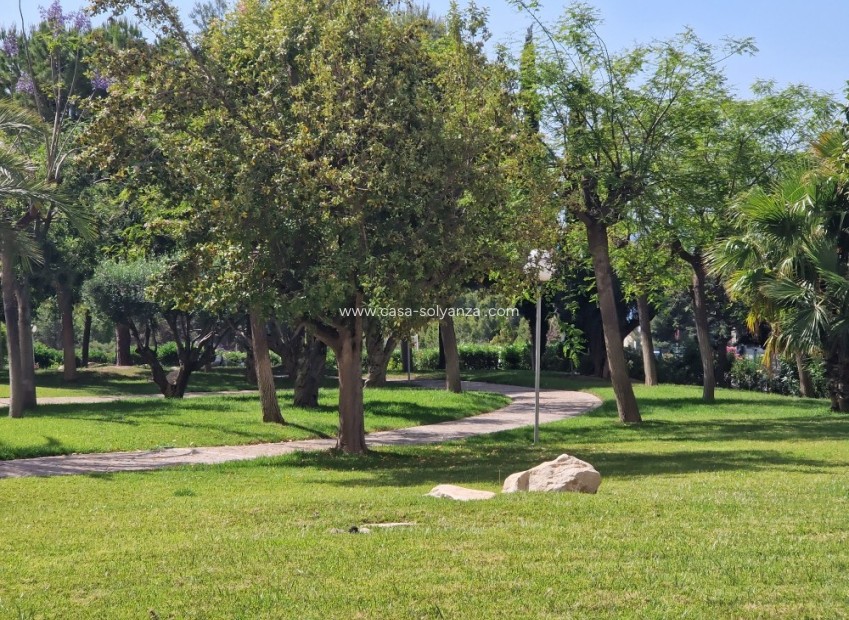 Resale - Apartment / flat - Benidorm - Costa Blanca