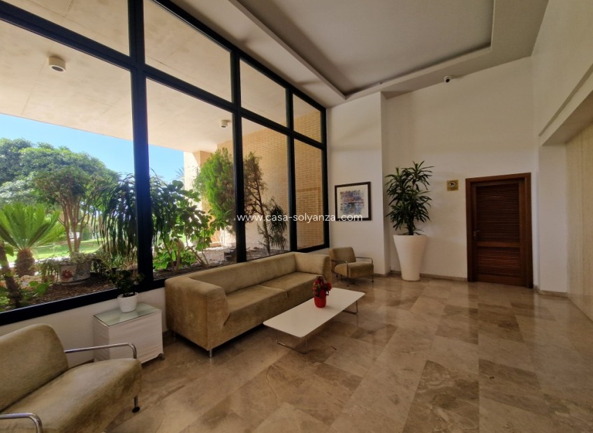 Resale - Apartment / flat - Benidorm - Costa Blanca