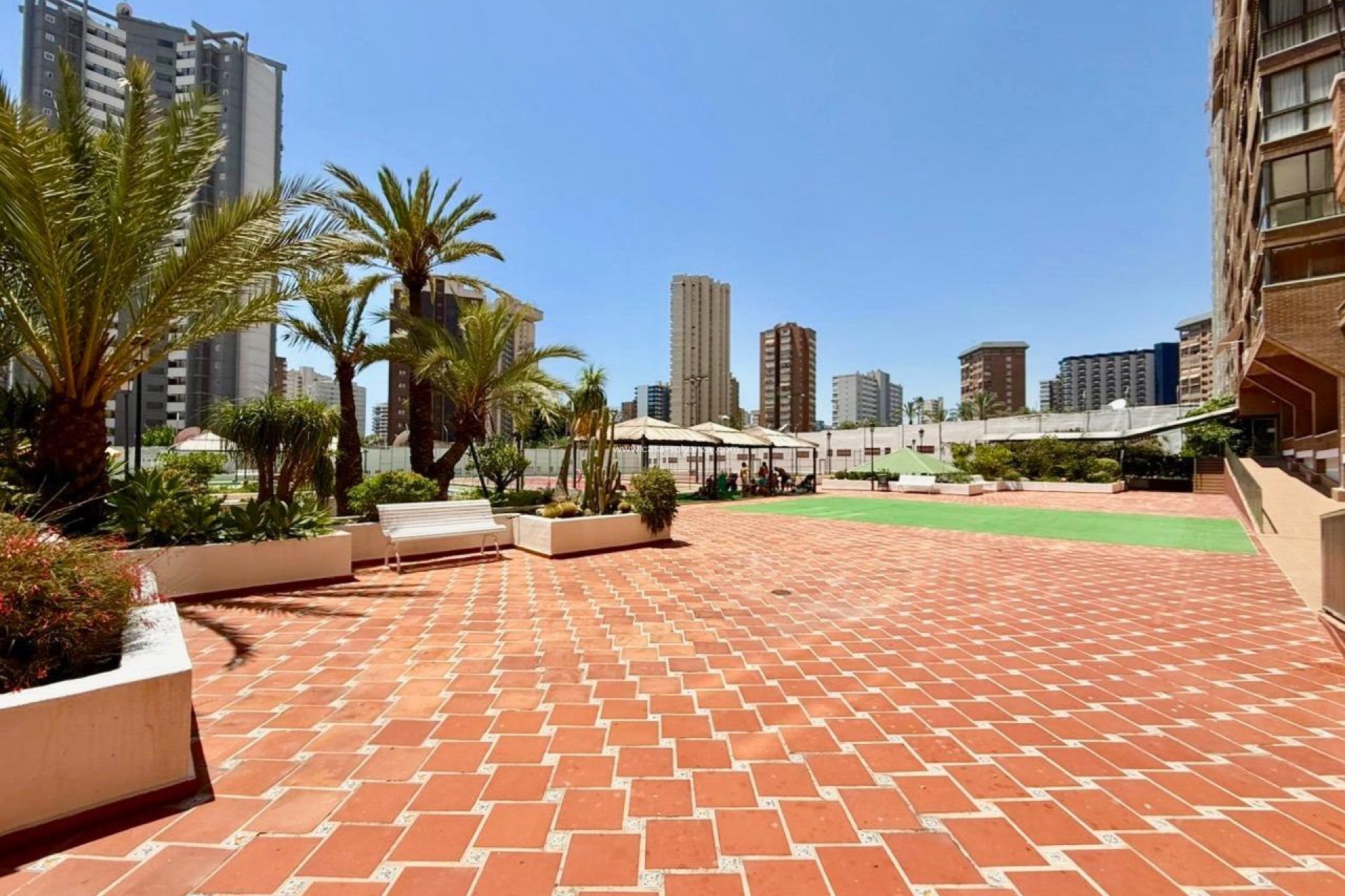 Resale - Apartment / flat - Benidorm - Playa De Levante