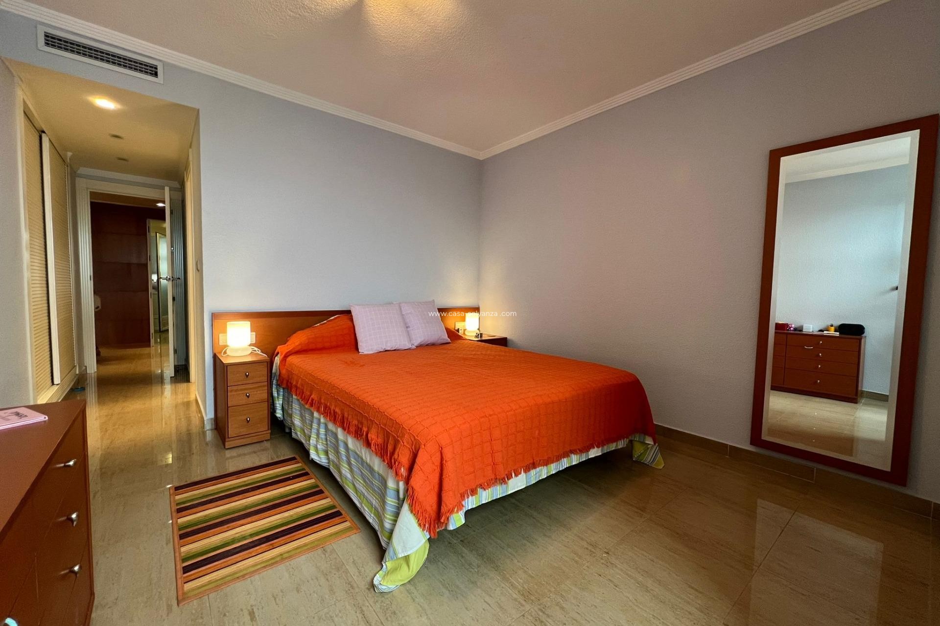 Resale - Apartment / flat - Benidorm - Rincon De Loix Cruz