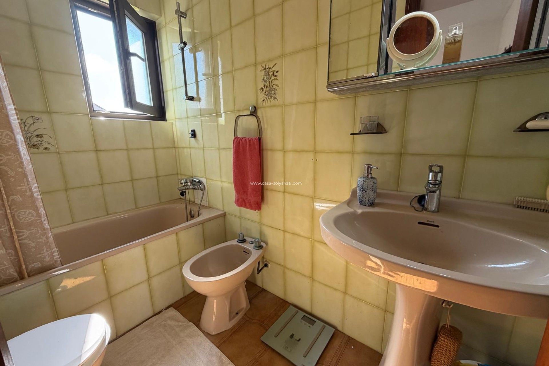 Resale - Apartment / flat - Cabo Roig - Cala Capitán