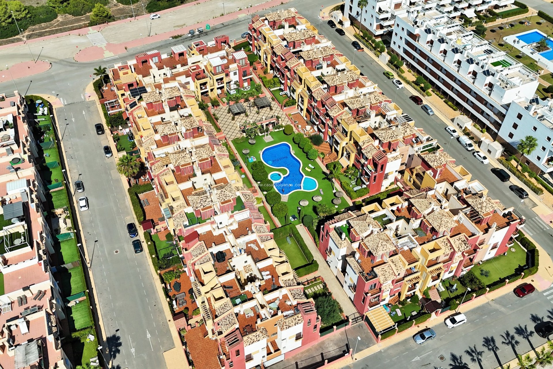 Resale - Apartment / flat - Cabo Roig