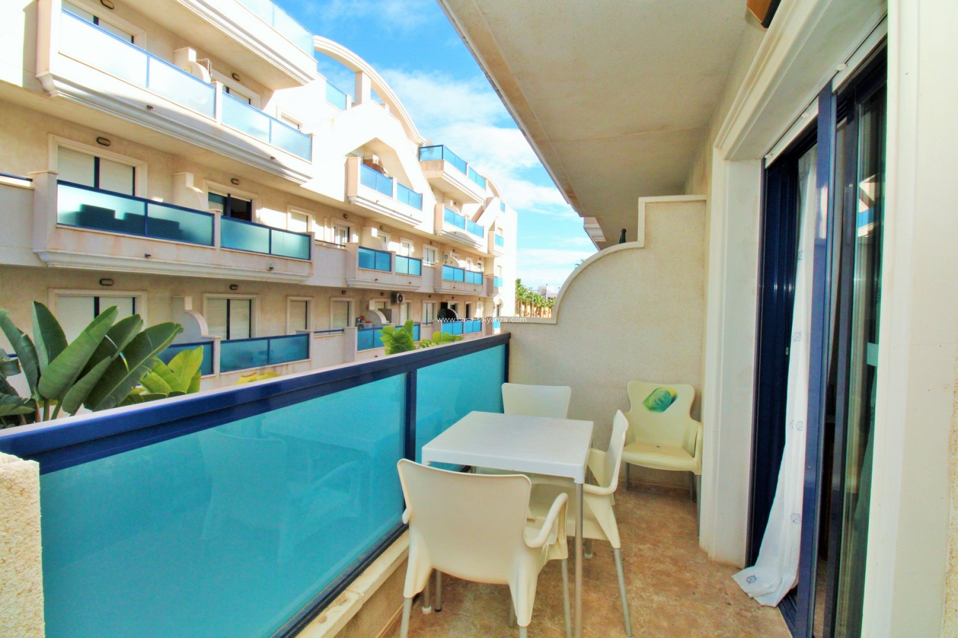Resale - Apartment / flat - Cabo Roig