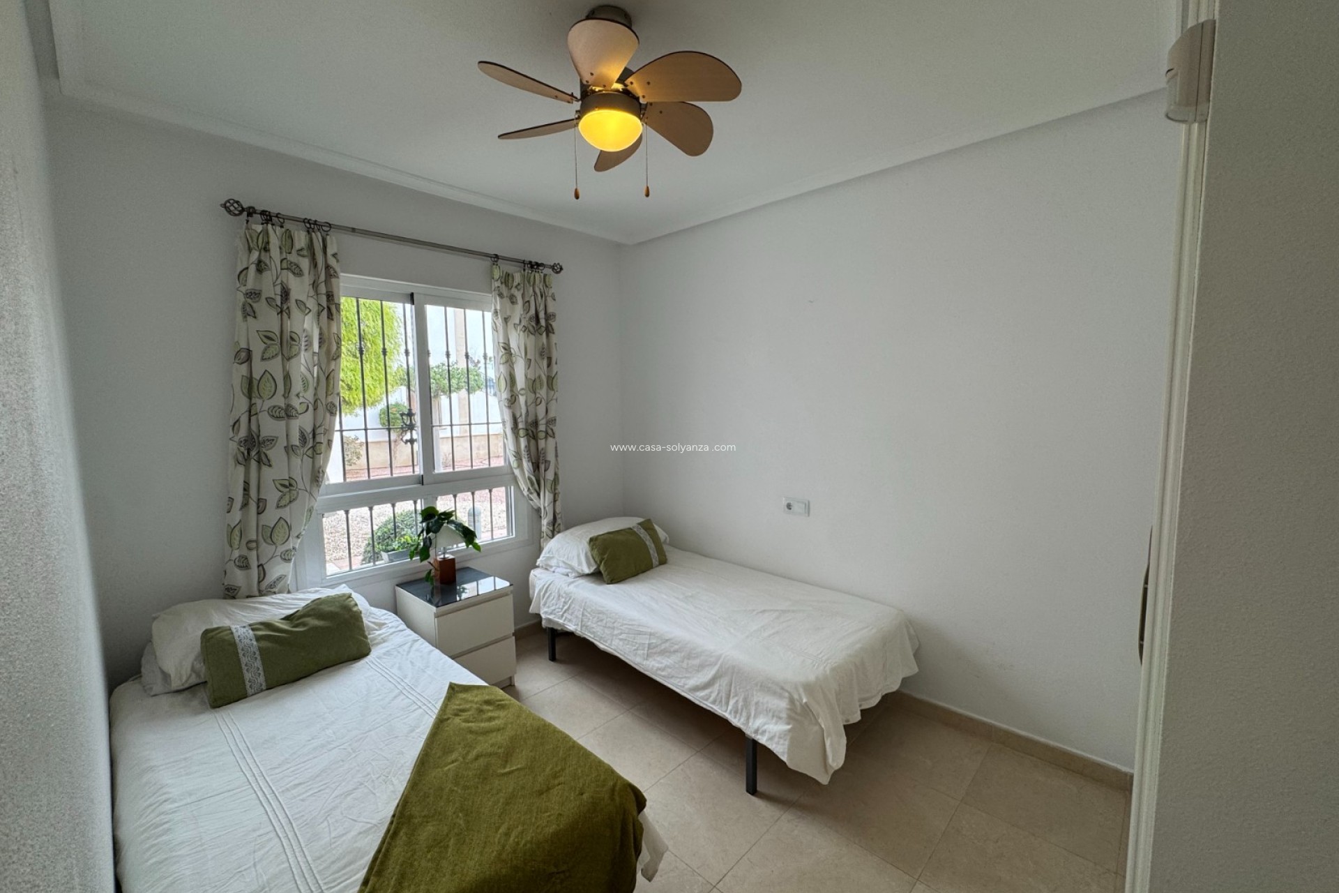 Resale - Apartment / flat - Campoamor - Costa Blanca