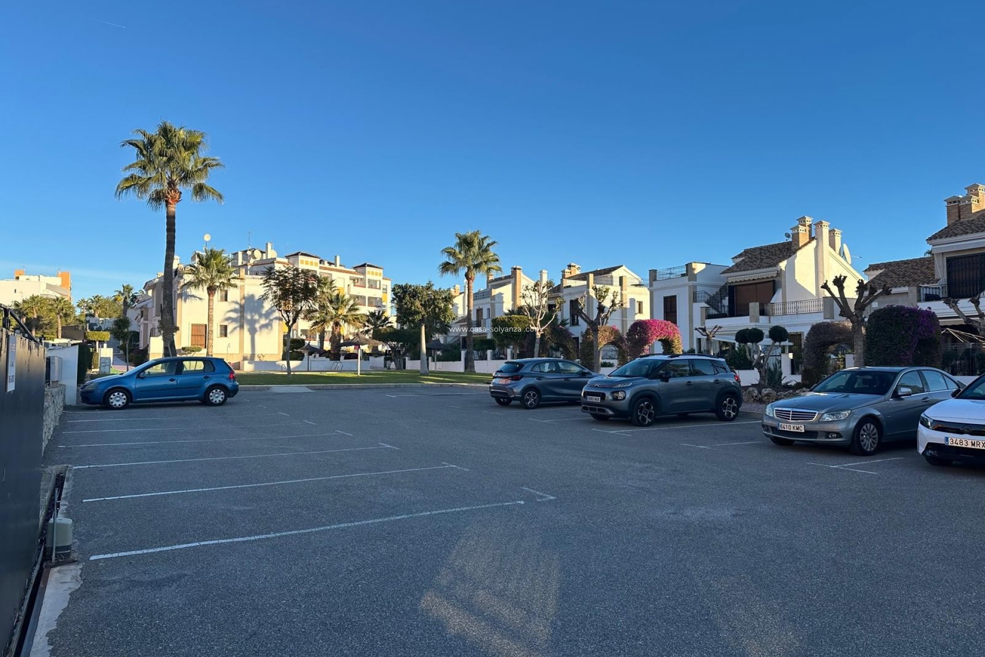 Resale - Apartment / flat - Campoamor - Costa Blanca