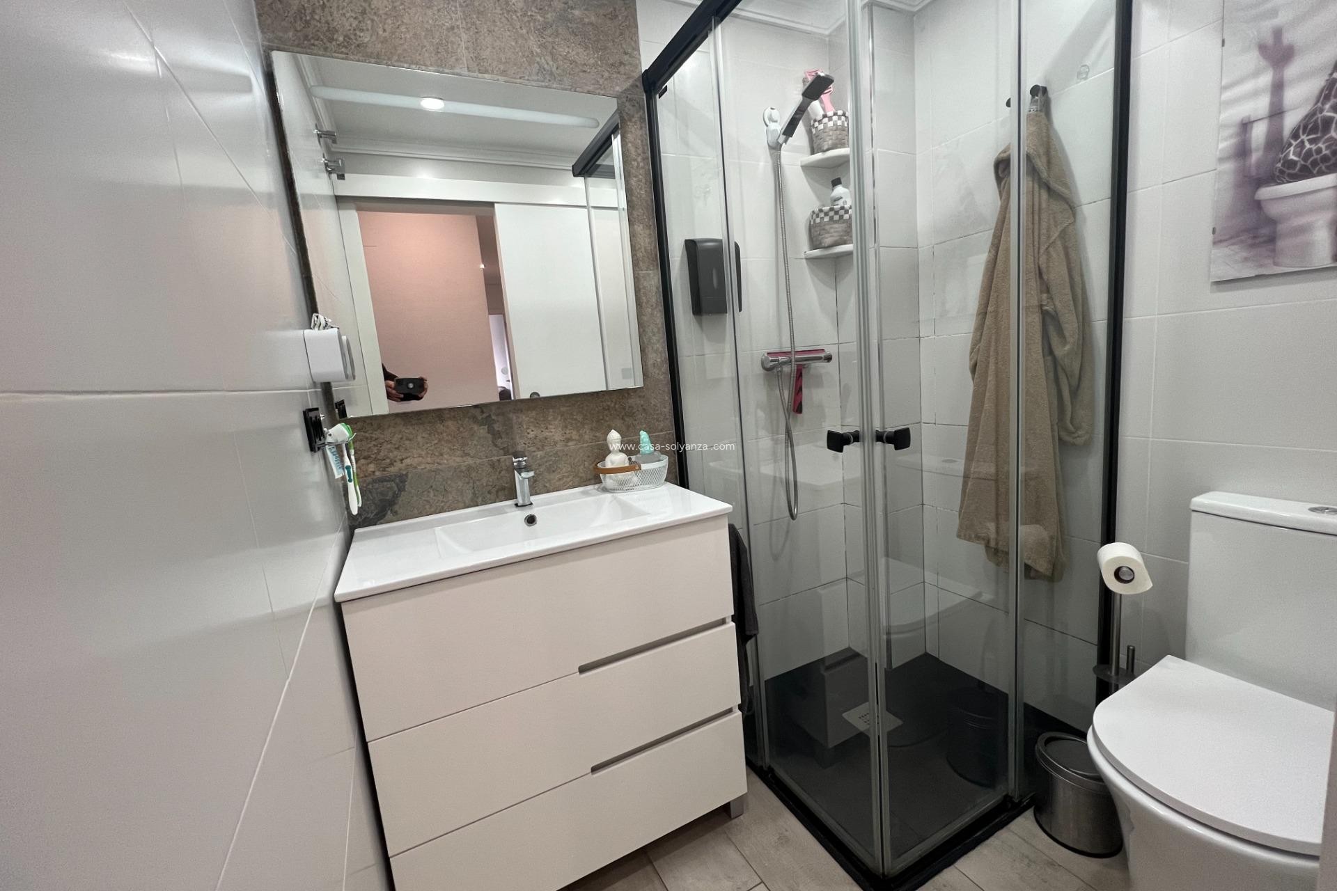 Resale - Apartment / flat - Dolores - Comunidad Valenciana