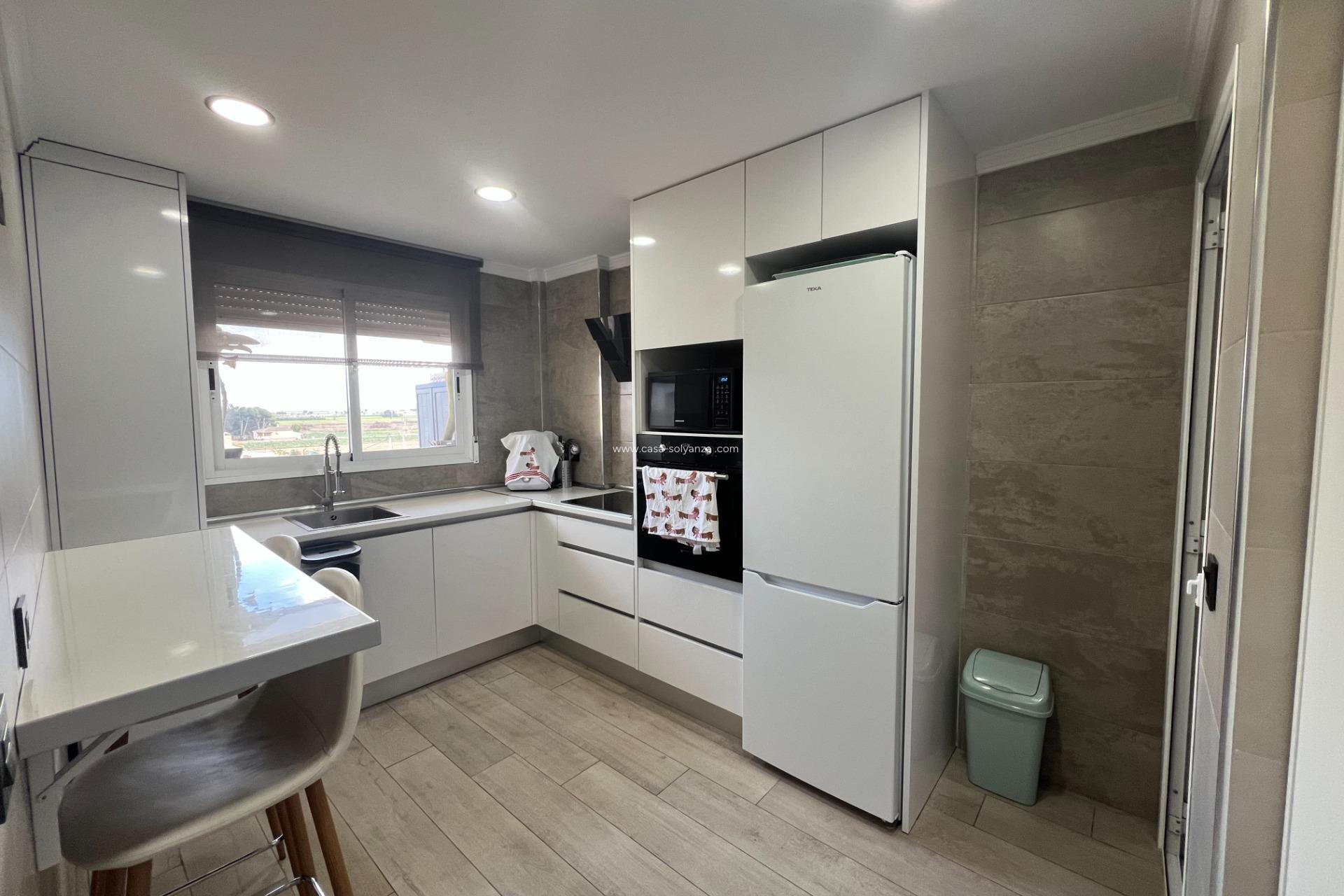 Resale - Apartment / flat - Dolores - Comunidad Valenciana