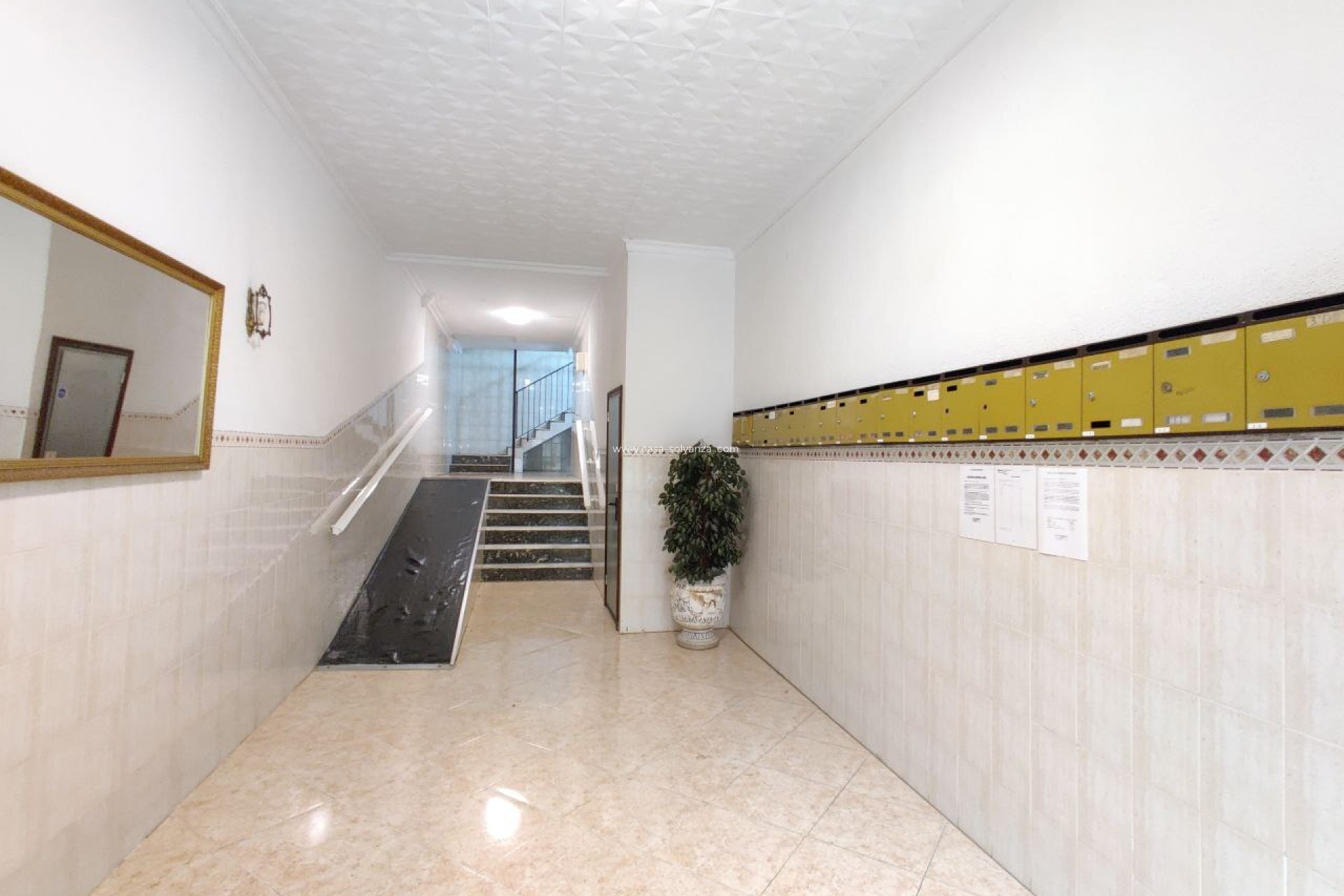 Resale - Apartment / flat - Dolores - Costa Blanca