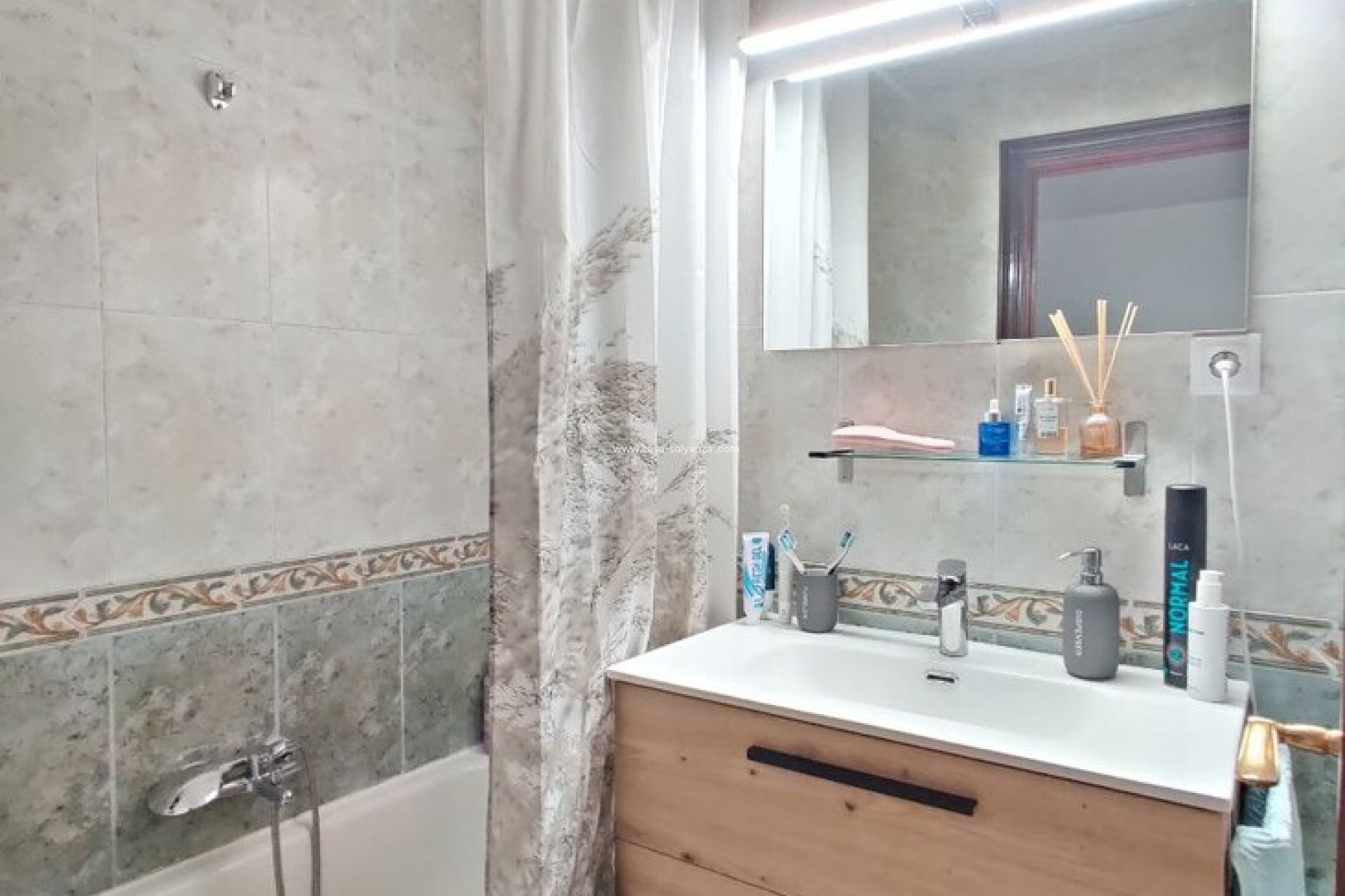 Resale - Apartment / flat - Dolores - Costa Blanca