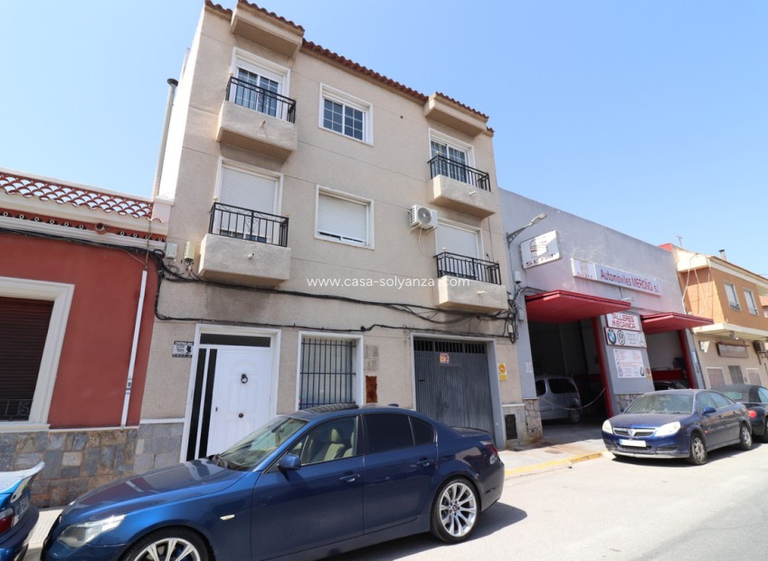 Resale - Apartment / flat - Dolores - Dolores Centro