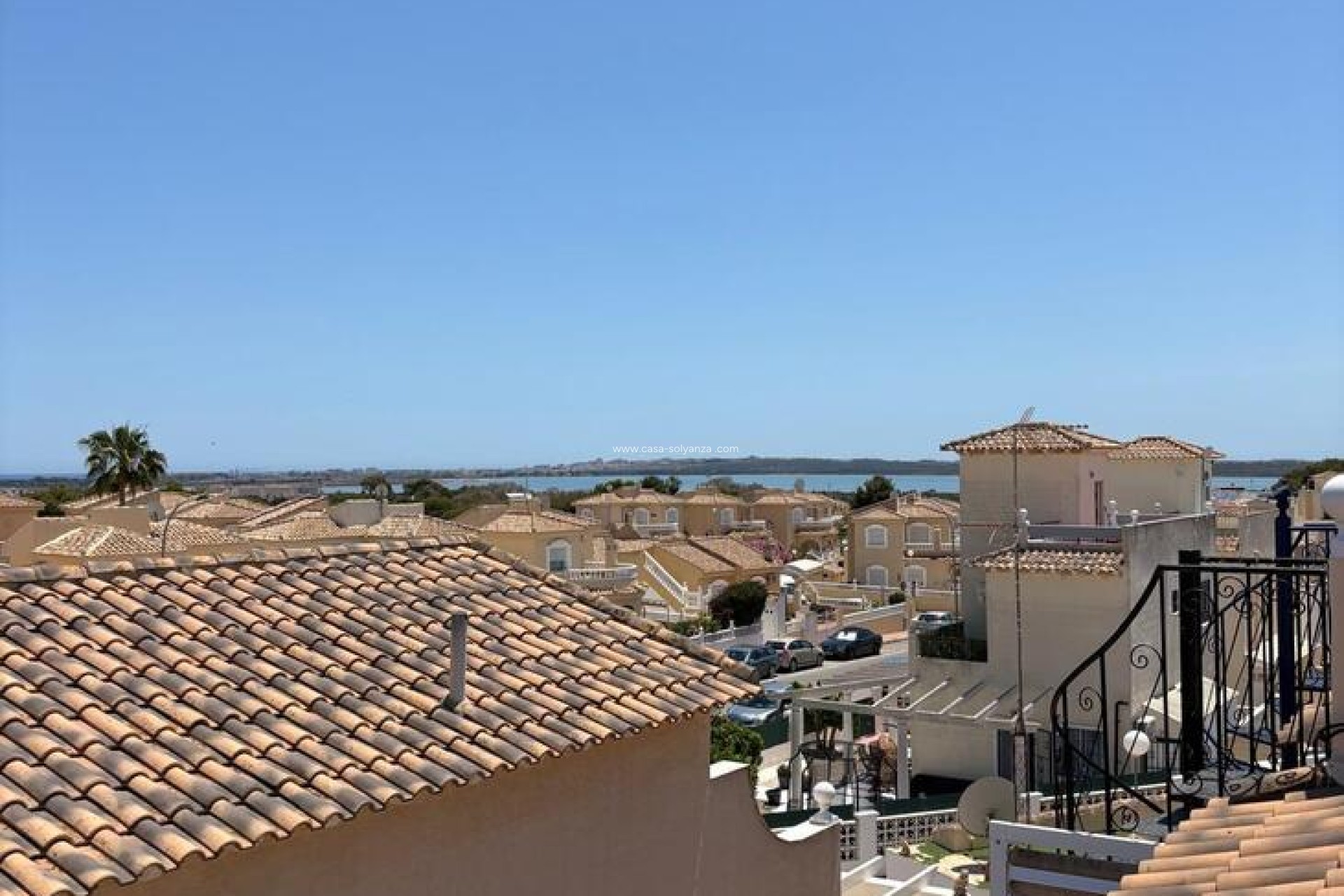 Resale - Apartment / flat - Doña Pepa - Inland