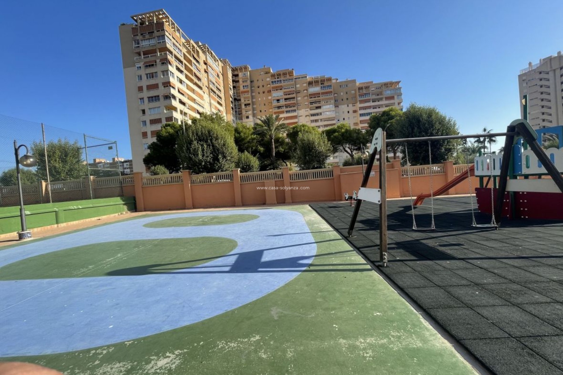 Resale - Apartment / flat - El Campello - Costa Blanca