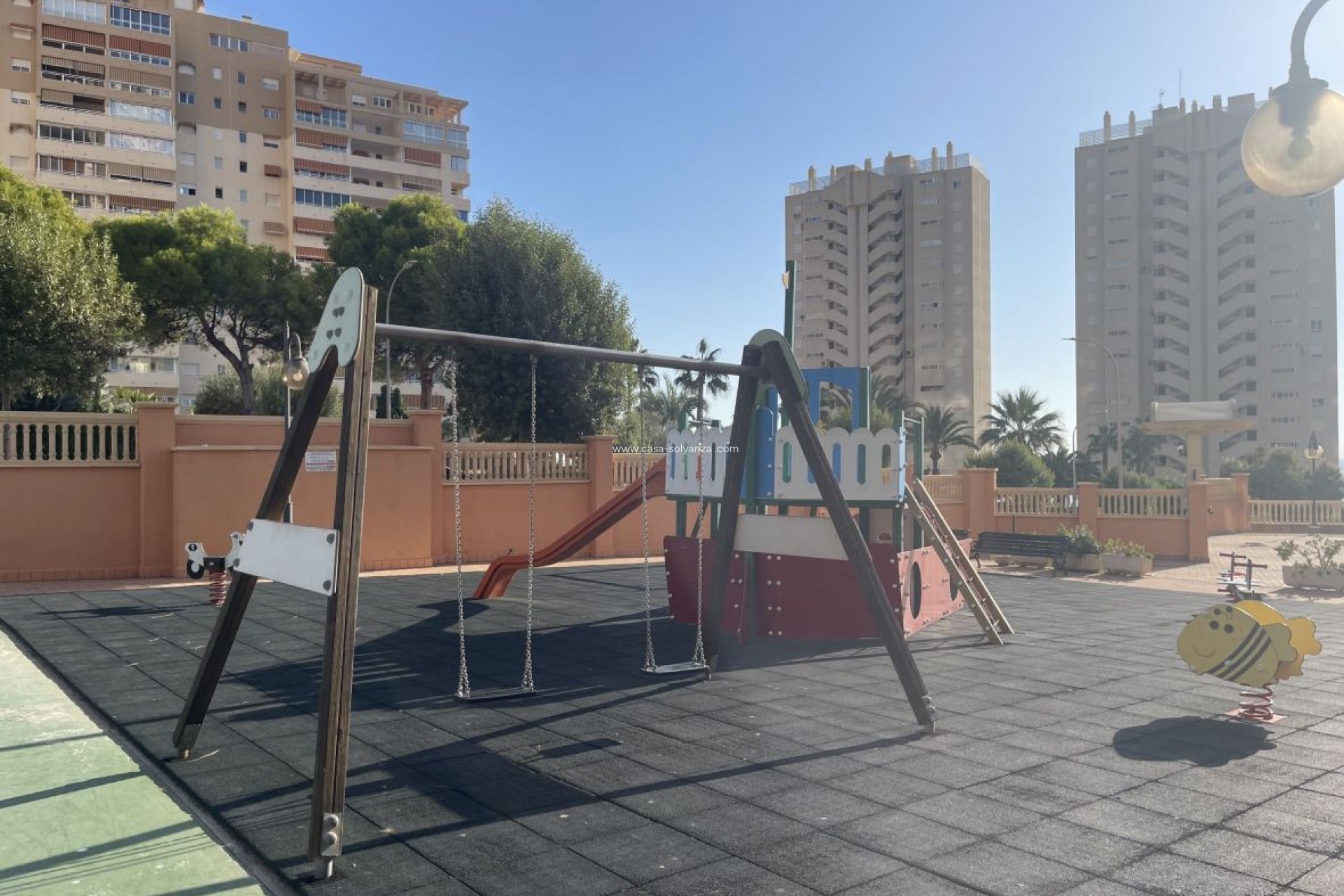 Resale - Apartment / flat - El Campello - Costa Blanca
