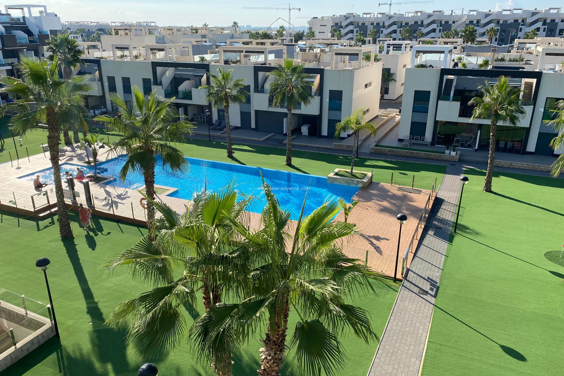 Resale - Apartment / flat - El Raso - Costa Blanca