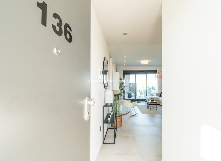 Resale - Apartment / flat - El Raso - Costa Blanca