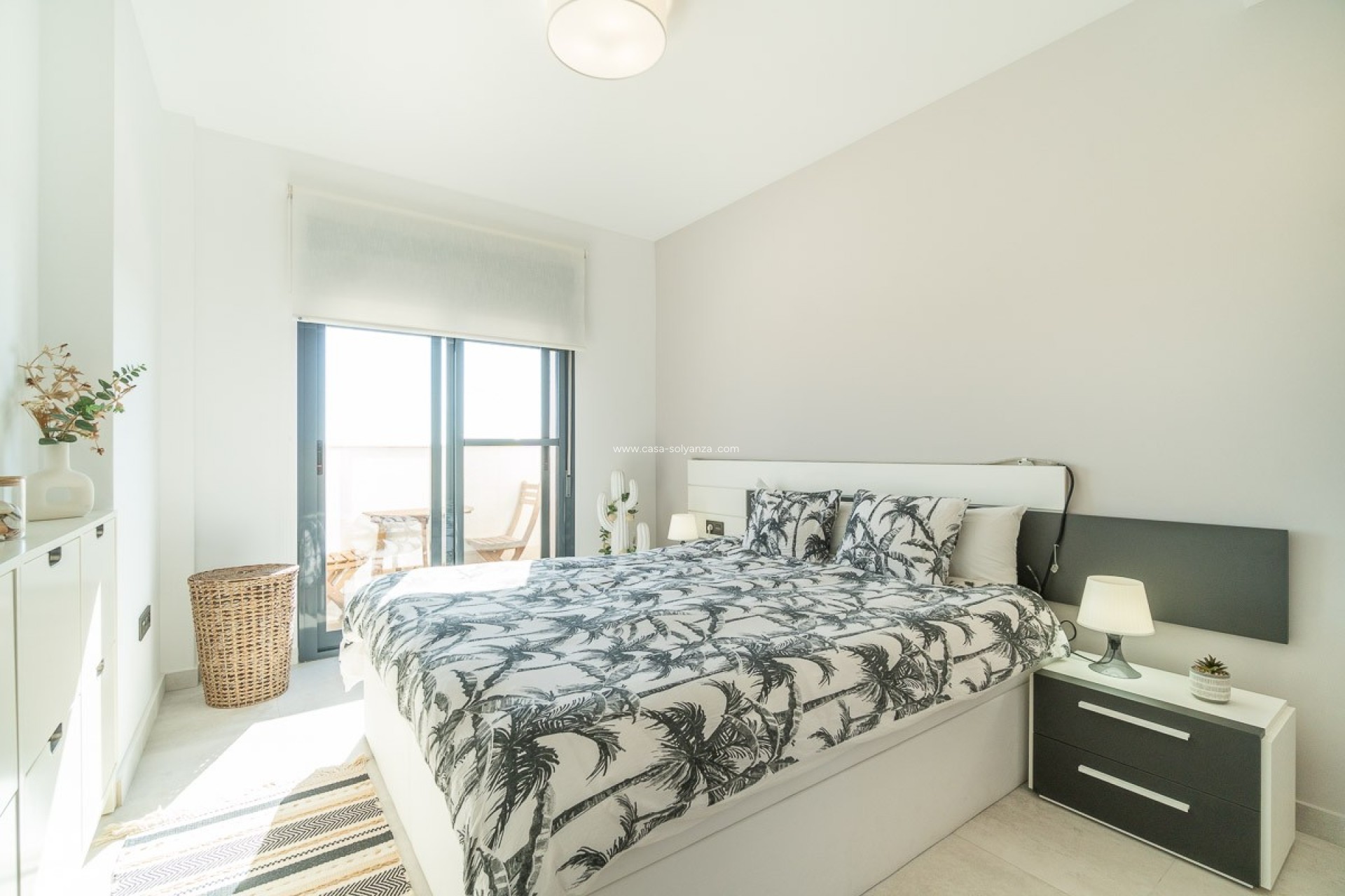 Resale - Apartment / flat - El Raso - Costa Blanca