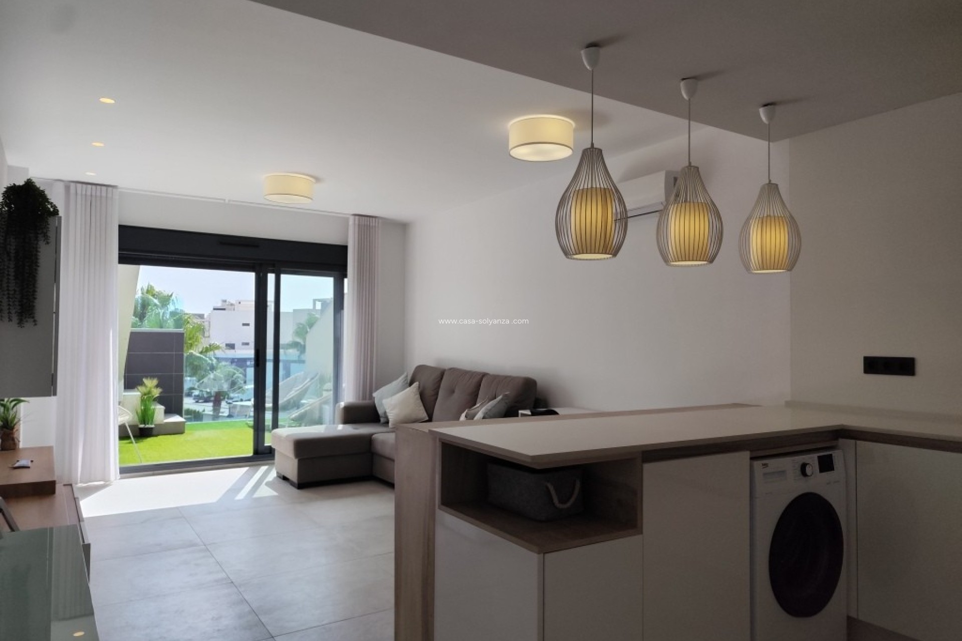 Resale - Apartment / flat - El Raso