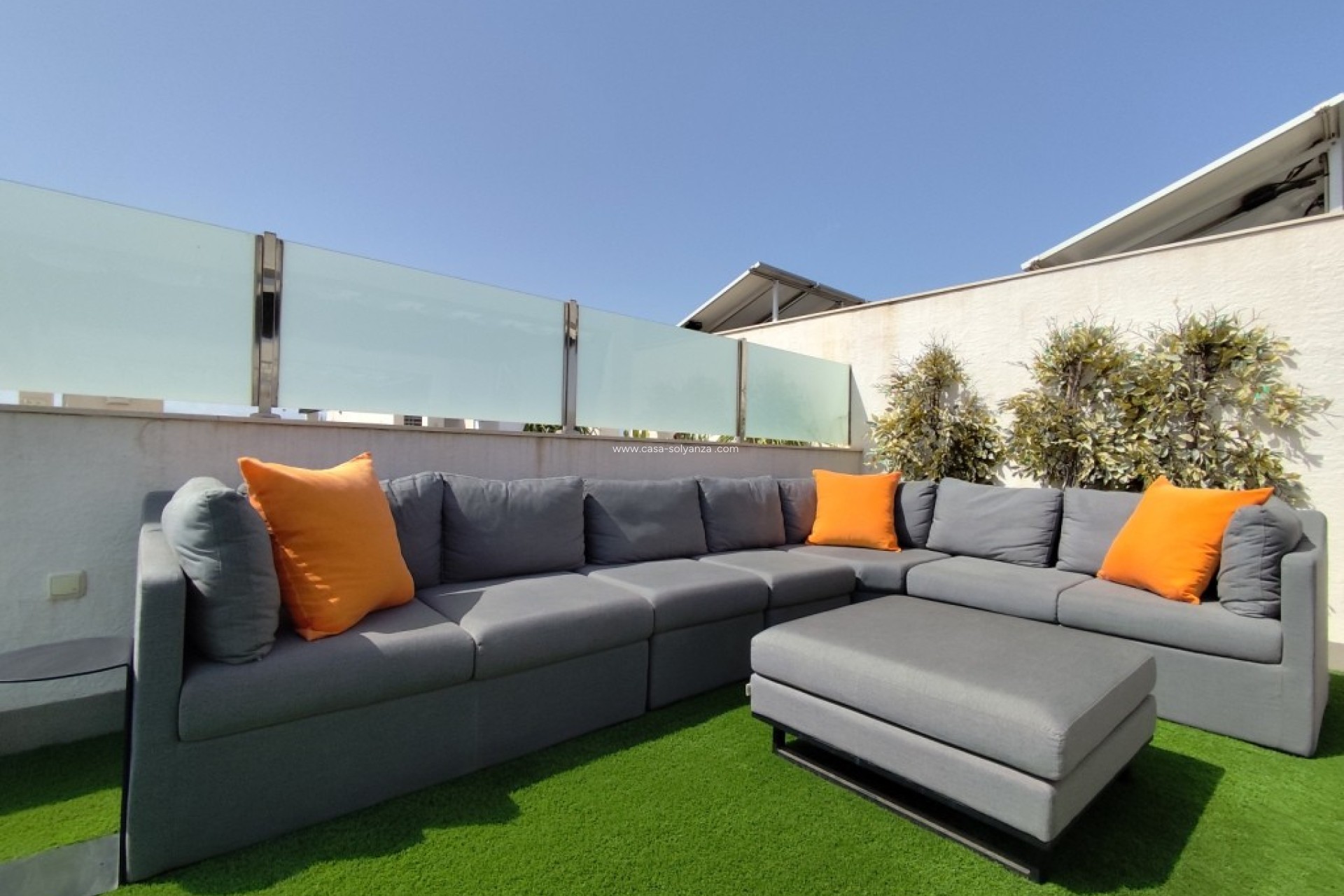Resale - Apartment / flat - El Raso