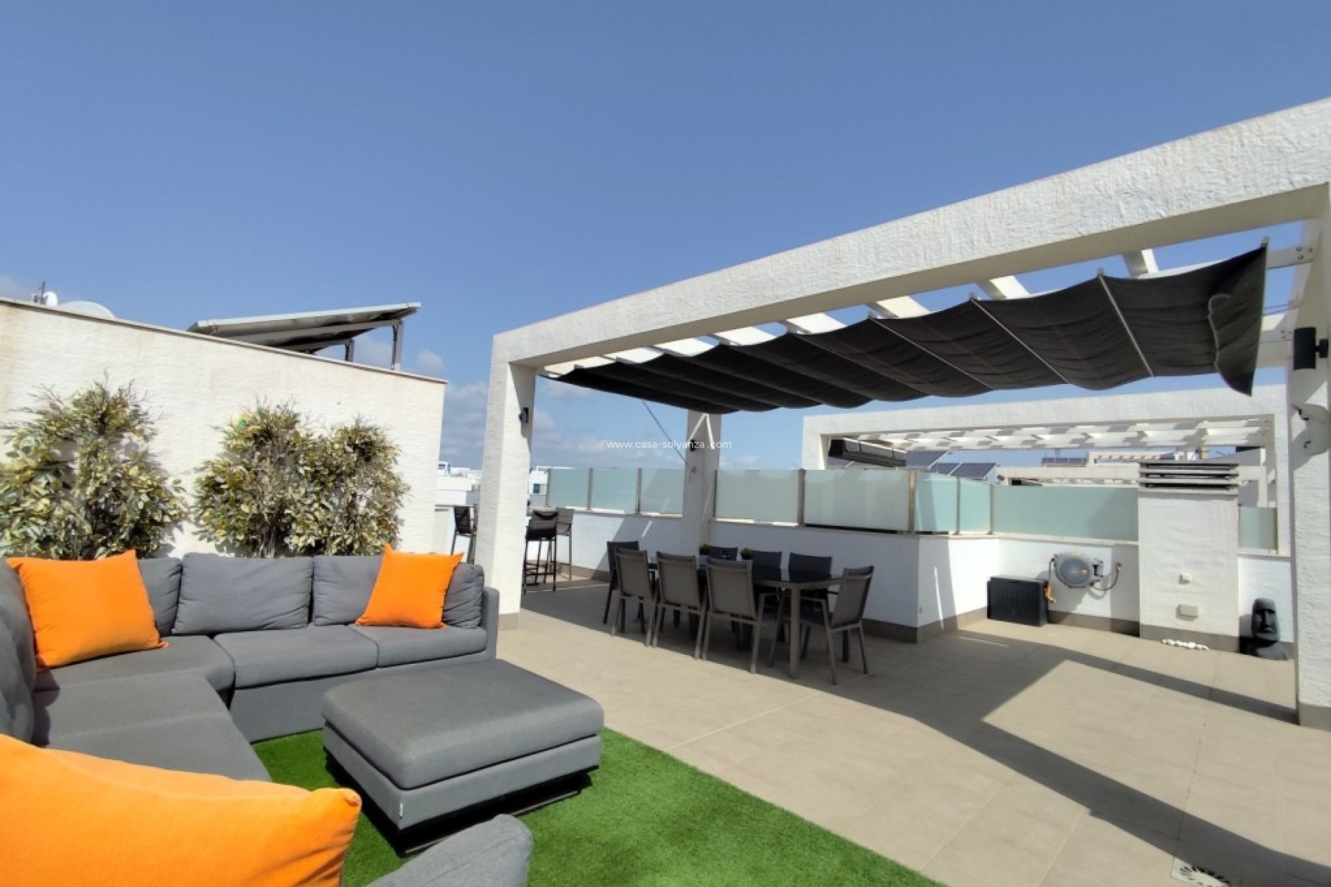 Resale - Apartment / flat - El Raso