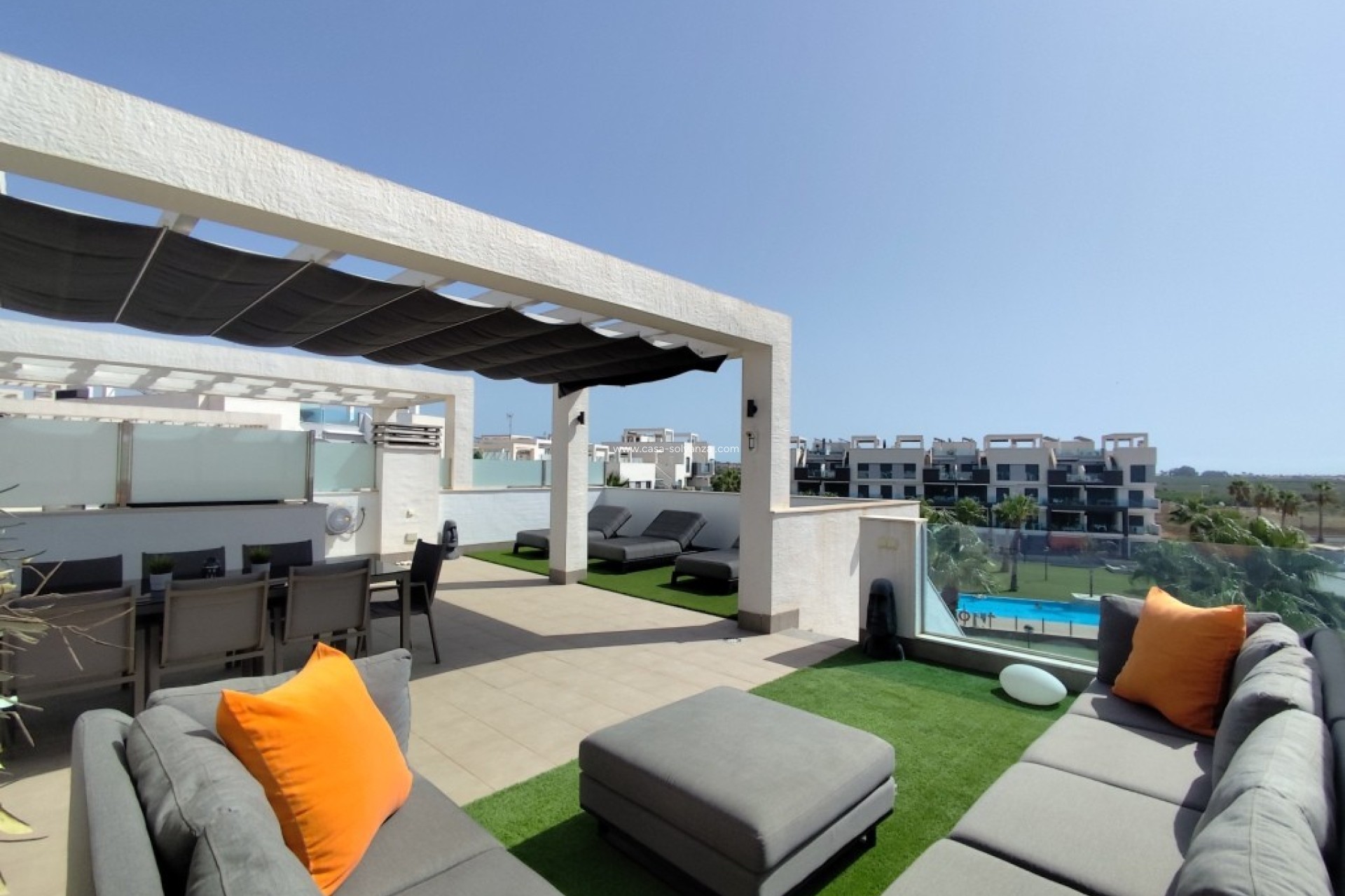 Resale - Apartment / flat - El Raso